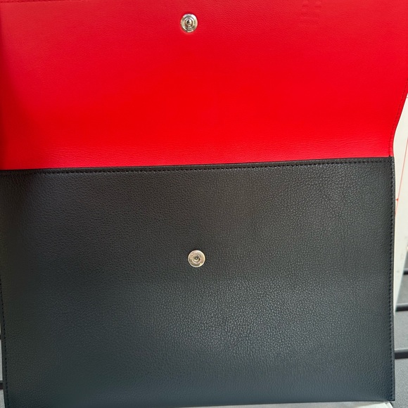 Alexander McQueen Black Skull Envelope Clutch Bag - Picture 8 of 14